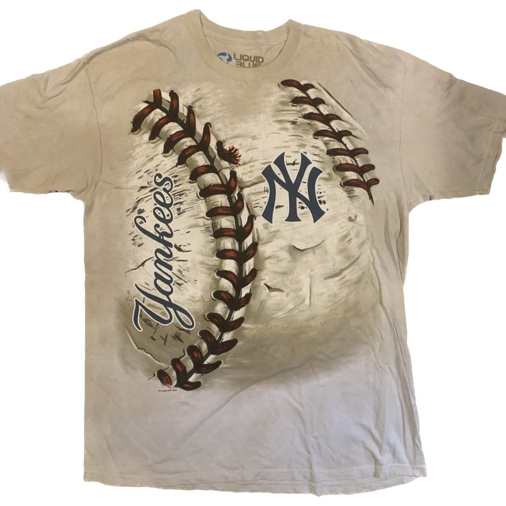 Liquid Blue NY Yankees t-shirt